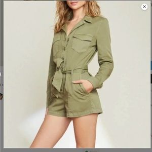 Veronica beard Sz XS Winifred olive green short jumpsuit romper. Worn once!